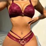 Floral Wire Free Front Buckle Set